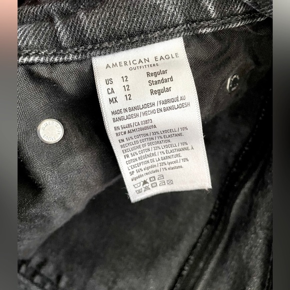 SOLD on Depop - AE High Rise Straight Leg Jeans - Picture 5 of 6